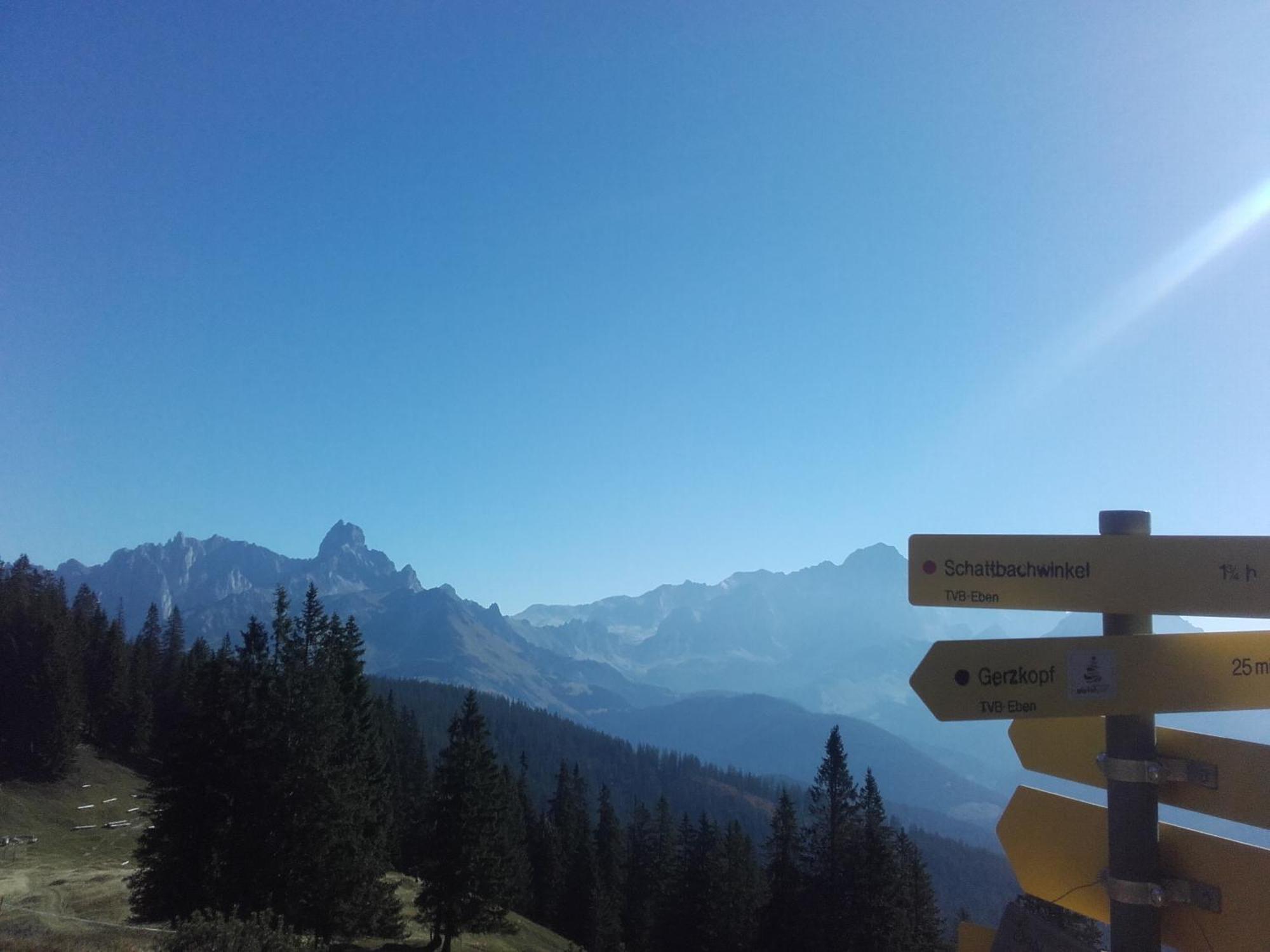 Neudegghof Apartamento Eben Im Pongau Exterior foto